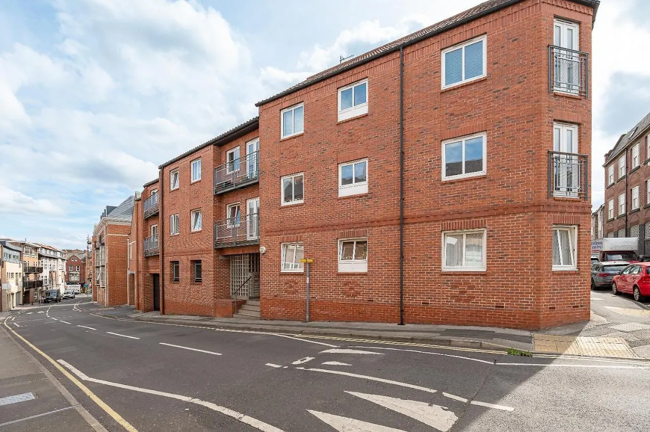 4 Crambeck Court Lejlighed York